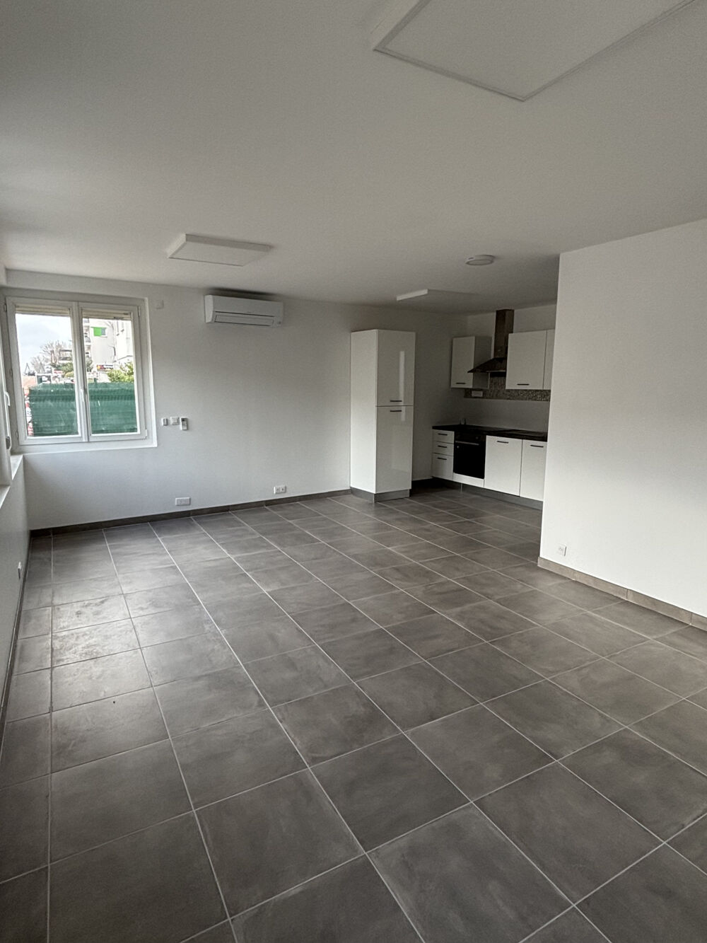 T3 - 63.5m2 - AVENUE DE TOULOUSE avec PATIO