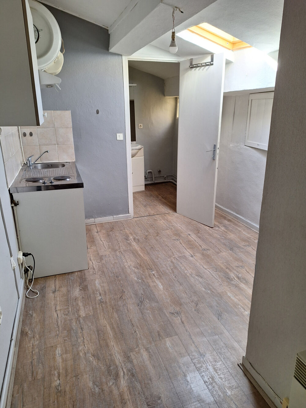 Location Appartement F1 Bis  Centre Historique - 27m2 Montpellier