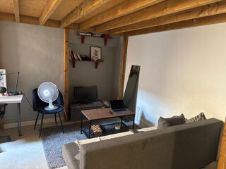  Appartement à louer 1 pièce 28 m²