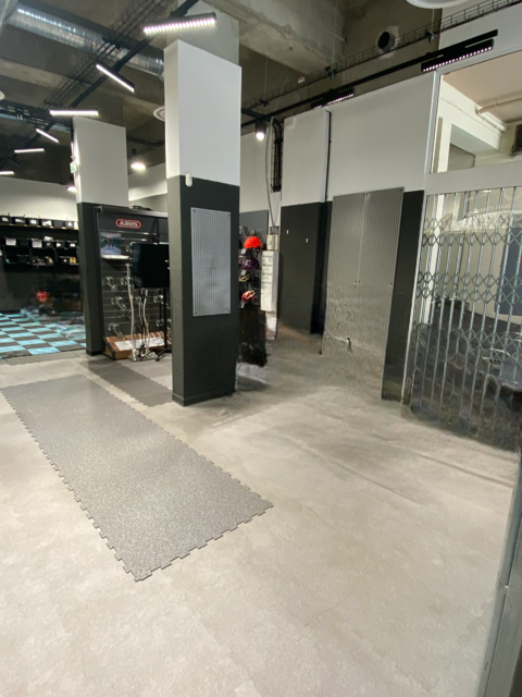 PEYROU MURS COMMERCIAUX LIBRES 265000 34000 Montpellier