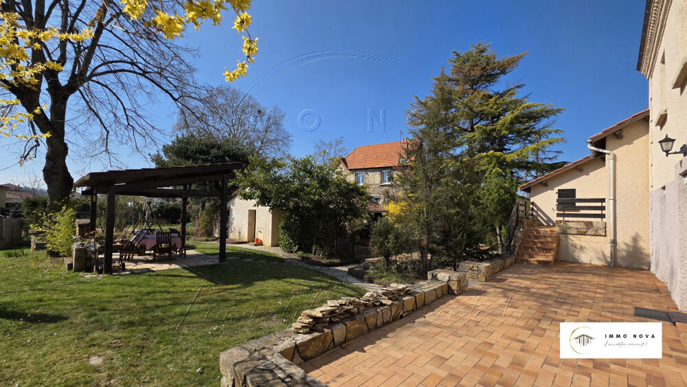 GRANDE MAISON + STUDIO INDÉPENDANT + DÉPENDANCES + GARAGE + 1618m2 TERRRAIN