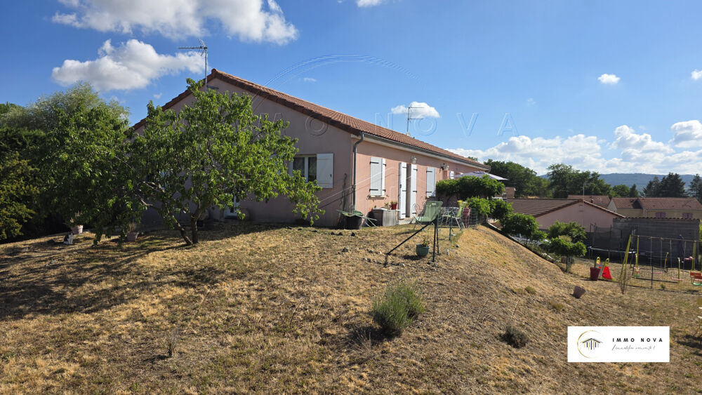 Ensemble immobilier avec 3 appartements sur grande parcelle constructible