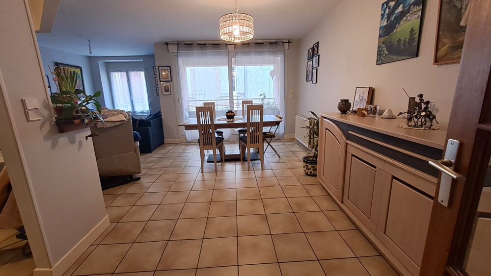 Bel appartement T3 avec terrasse Centre-ville rive droite à Villeneuve-sur-Lot !