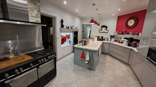  Proprit/chteau  vendre 6 pices 186 m