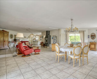  Maison à vendre 4 pièces 209 m²
