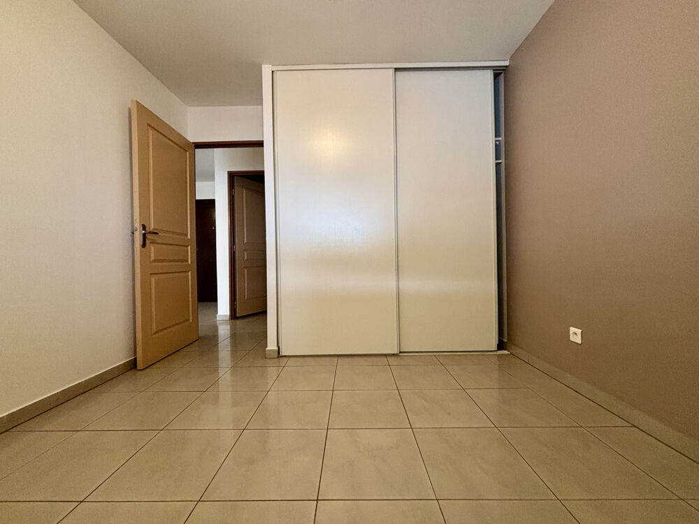 Location Appartement APT T2 ST DENIS Proche Centre St denis