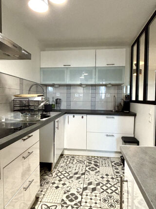 Location Appartement Appt T3 meublé SAINT DENIS rue Général de Gaulle St denis