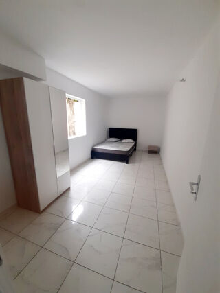  Appartement � louer 4 pi�ces 106 m�