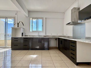  Appartement à louer 4 pièces 95 m²