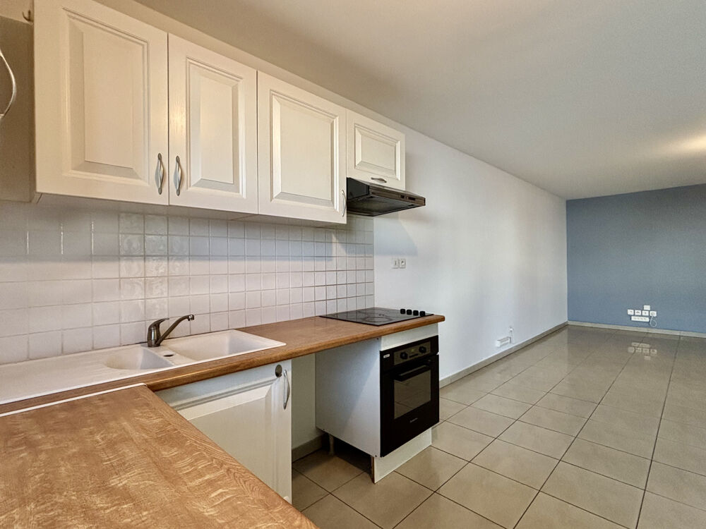 Location Appartement APT T2 ST DENIS Proche Centre St denis