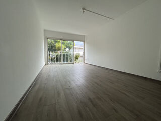  Appartement � louer 4 pi�ces 75 m�