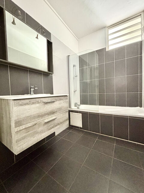  Appartement � louer 3 pi�ces 93 m�