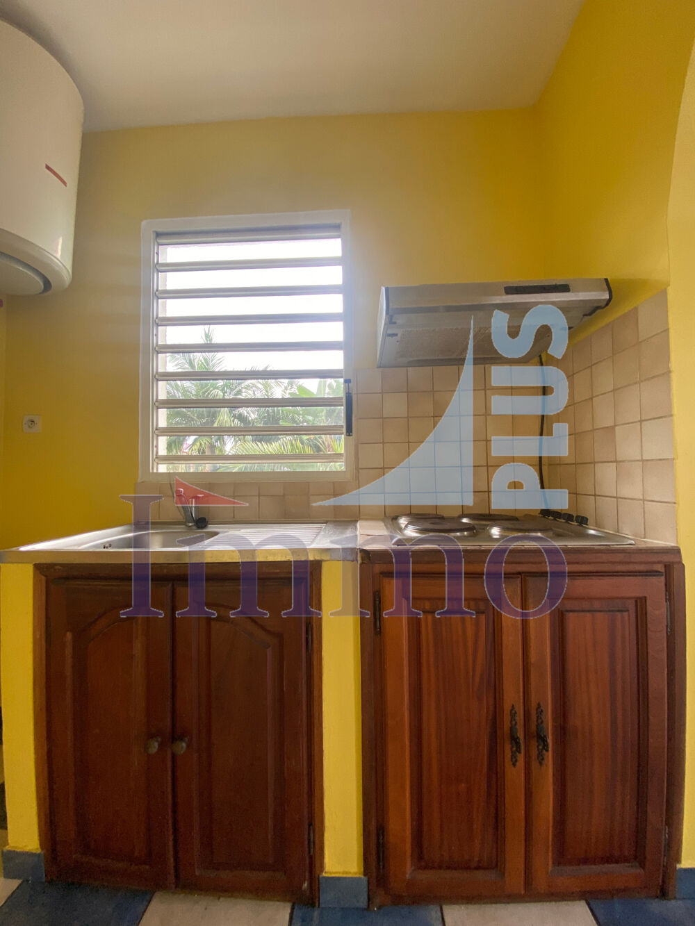 Location Appartement Grand Studio SAINT DENIS proche centre St denis