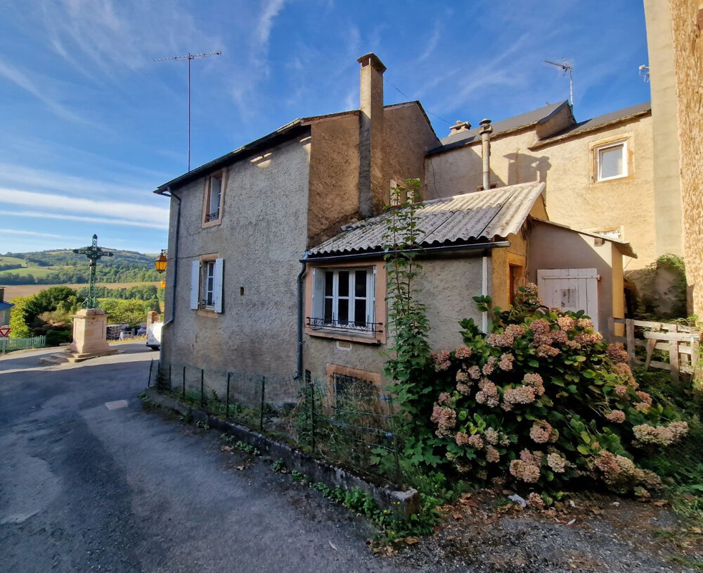 Maison de village divisée en 2 logements Pousthomy