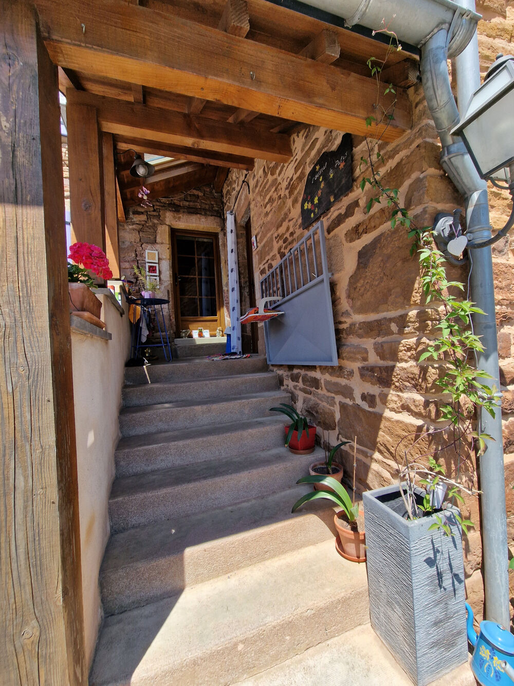 Vente Maison Ensemble immobilier à vendre (maison, dépendances, terrains) Laval roqueceziere