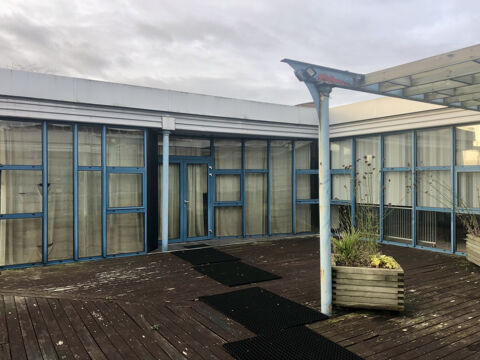 Local commercial 475m2 208000 59150 Wattrelos