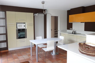  Maison � vendre 6 pi�ces 175 m�