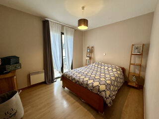  Immeuble � vendre 12 pi�ces 240 m�