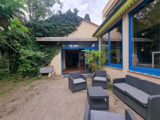  Propri�t�/ch�teau � vendre 9 pi�ces 215 m�