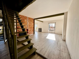  Maison  vendre 8 pices 166 m