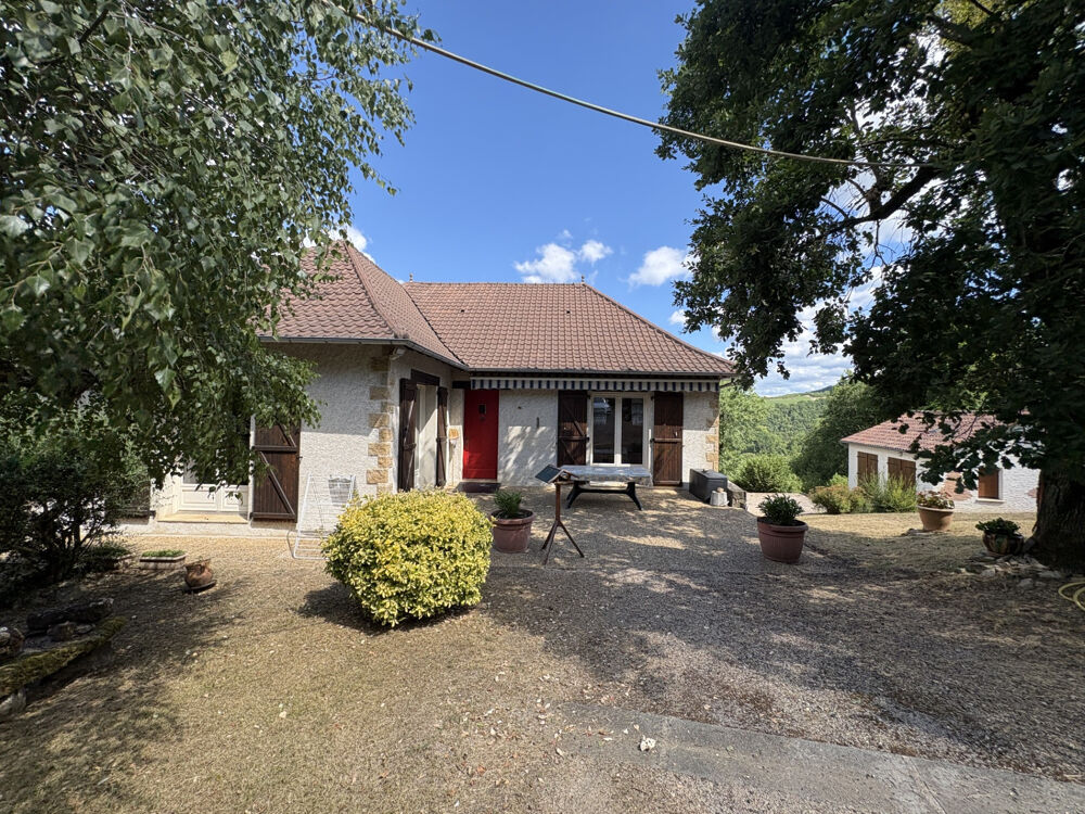 Maison 8 pièces 173 m² · à Cornac · 173 m² · 263 000 €