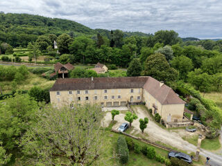 Maison à vendre 15 + pièces 790 m²
