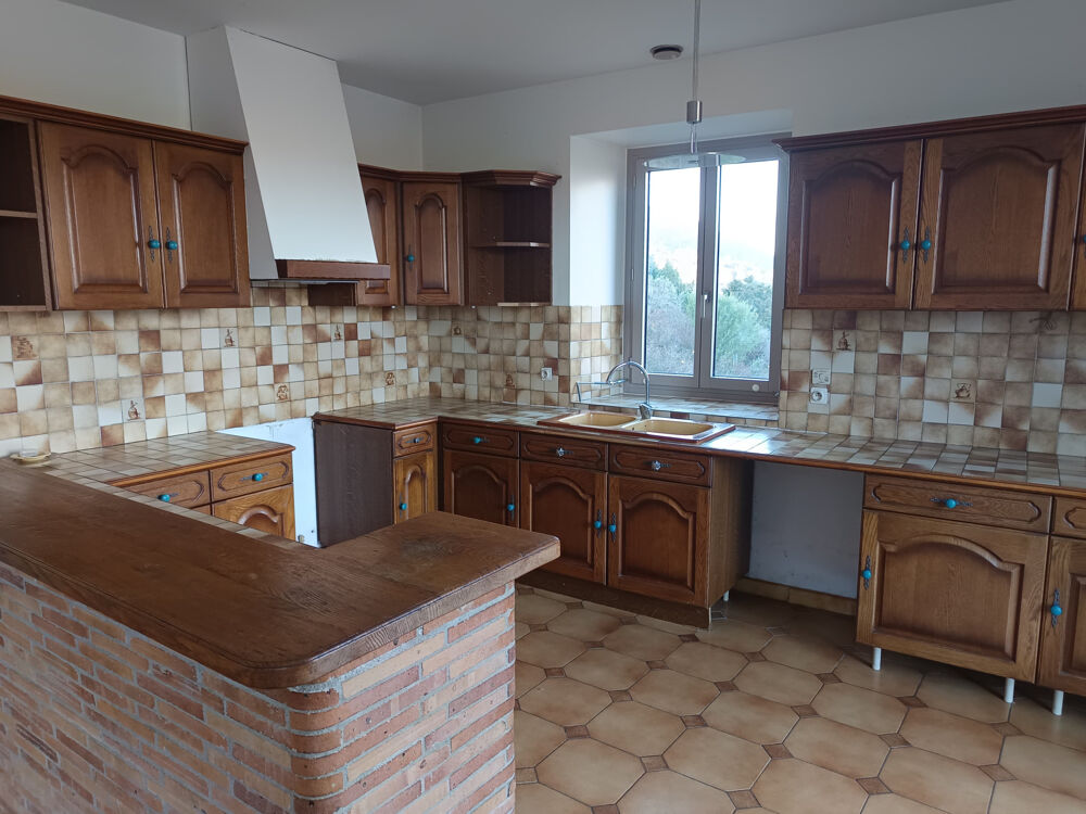 � vendre  Propri�t�/ch�teau Vog�� (07200)