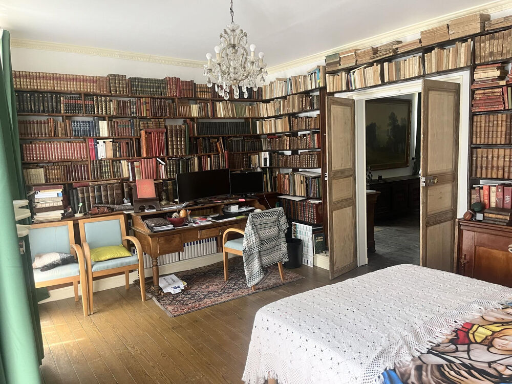vente Maison - 8 pièce(s) - 390 m² Beaulieu-sur-Dordogne (19120)