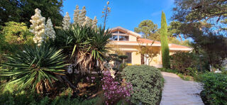  Maison  vendre 9 pices 255 m