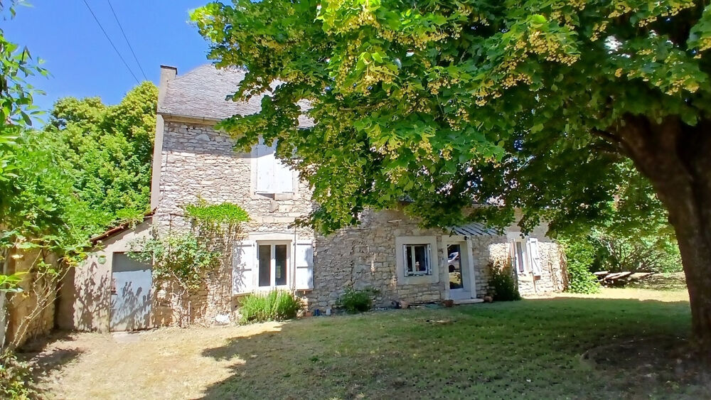 Vente Maison Maison en pierre avec dépendances et jardin Martel