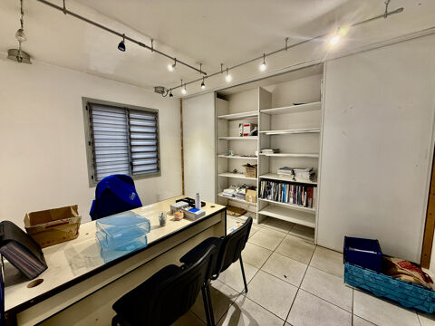   Local commercial à louer de 600m2 