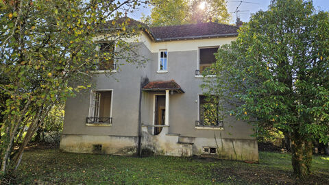   Maison individuelle � r�nover avec jardin et garage Maison - 6 pi�ce(s) - 100 m�