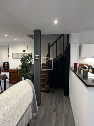  Maison  vendre 6 pices 127 m