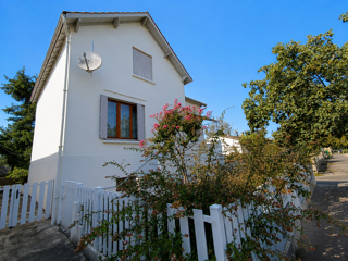  Maison à vendre 6 pièces 144 m²