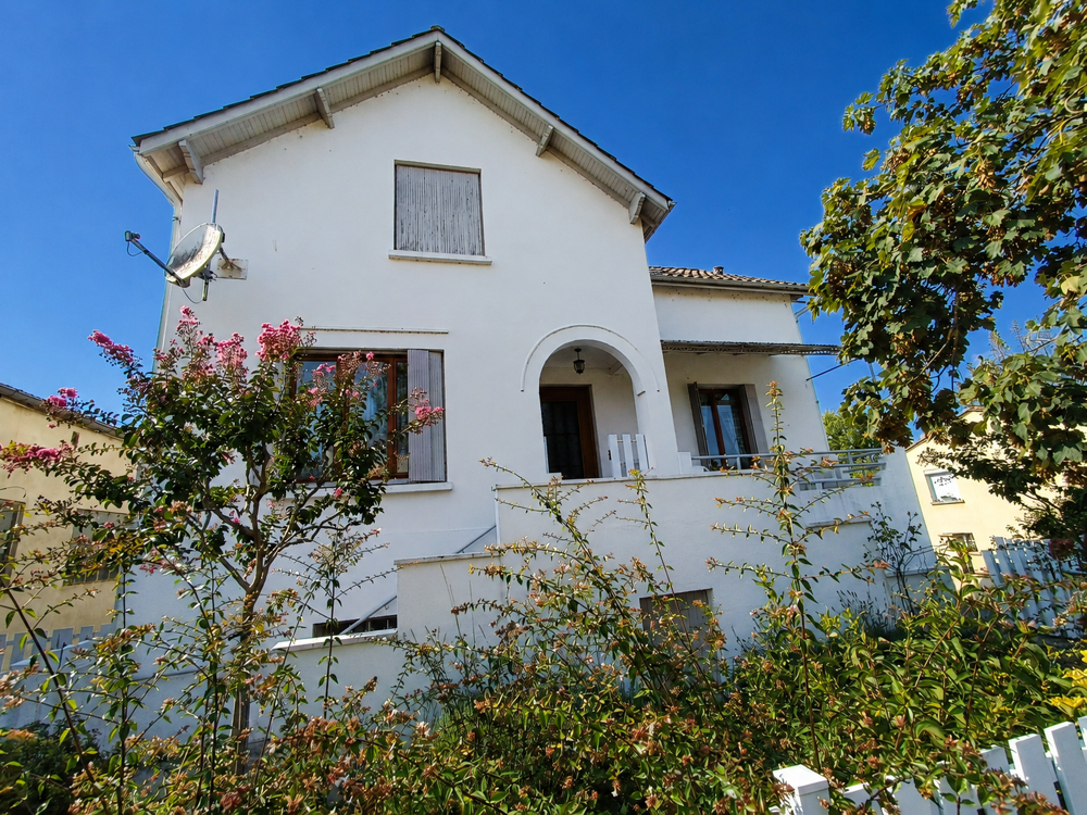 Maison 6 pièces 144 m² · à Villereal · 144 m² · 179 560 €