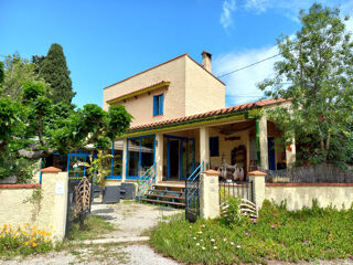  Propri�t�/ch�teau � vendre 9 pi�ces 215 m�