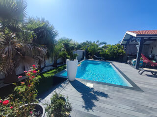  Propri�t�/ch�teau � vendre 8 pi�ces 228 m�