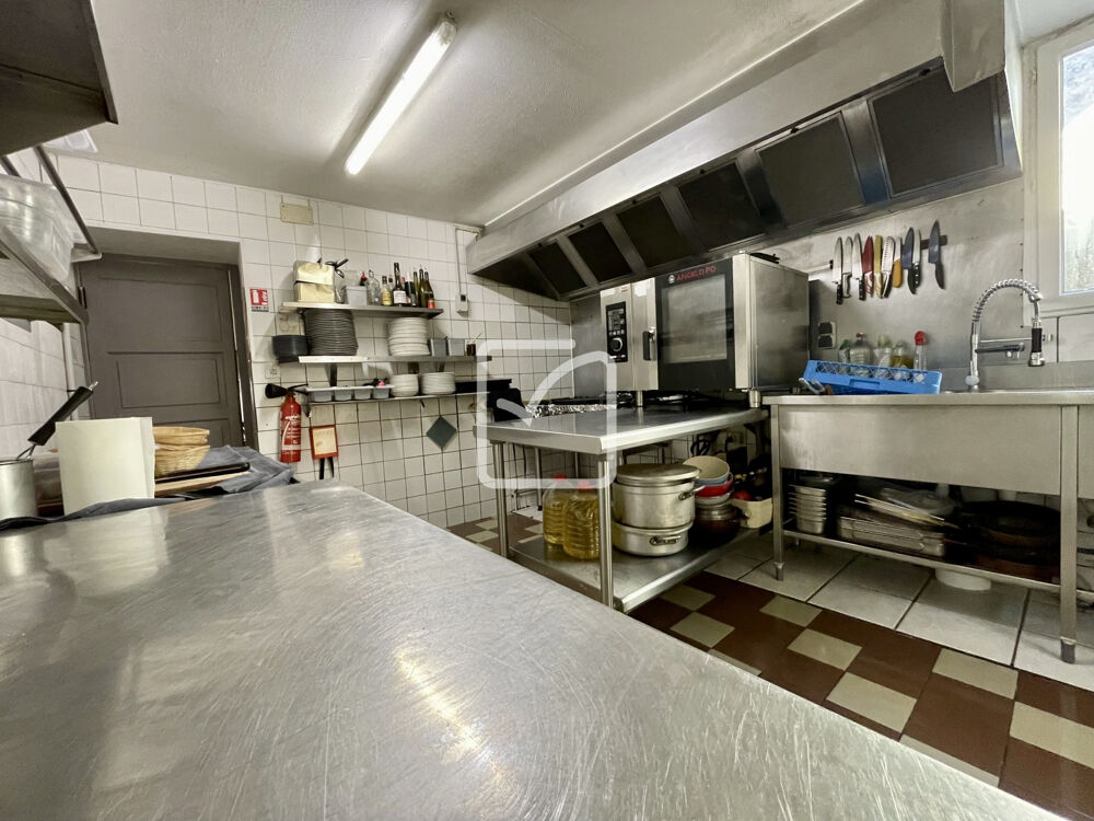 Vente Maison Ensemble immobilier et commercial - HOTEL RESTAURANT ET MAISON DE VILLE Salviac