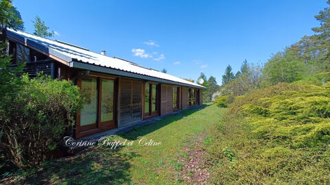   En lien direct avec la nature. Maison - 6 pi�ce(s) - 183 m�