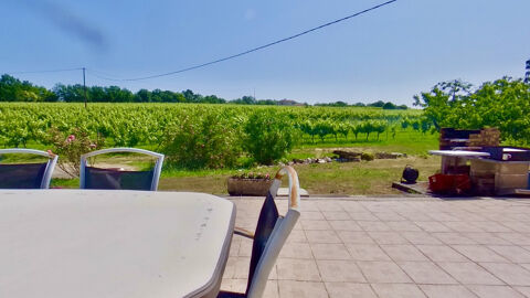   domaine viticole confidentiel au c�ur de l'AOP Cahors, avec une surface totale de 18 hectares Maison - 15 + pi�ce(s) - 250 m�