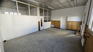  Immeuble à vendre 6 pièces 210 m²