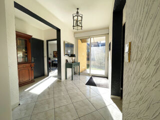  Maison � vendre 9 pi�ces 281 m�