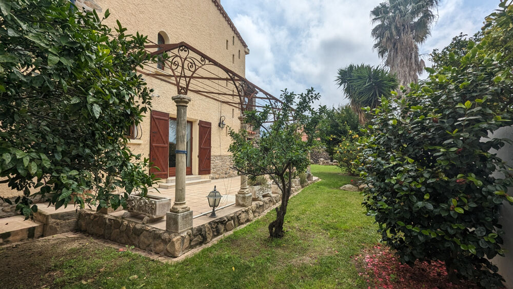 � vendre  Propri�t�/ch�teau Sor�de (66690)