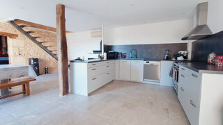  Maison  vendre 6 pices 195 m