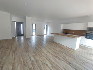  Maison  vendre 5 pices 150 m
