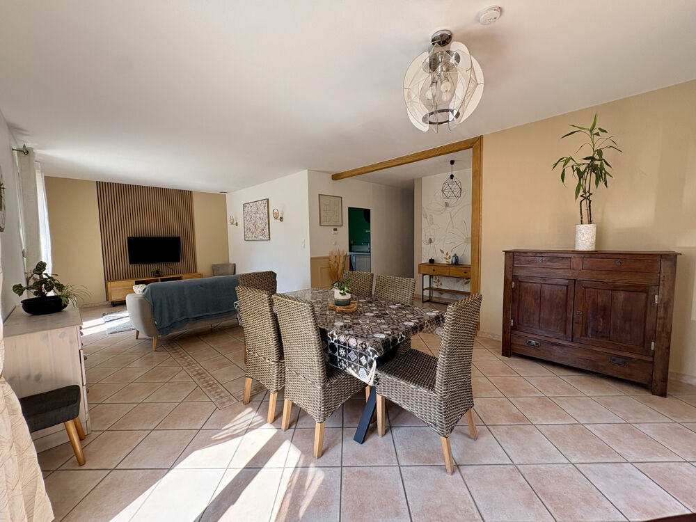 Vente Maison Plain-pied avec piscine et studio, proche de Brive Larche