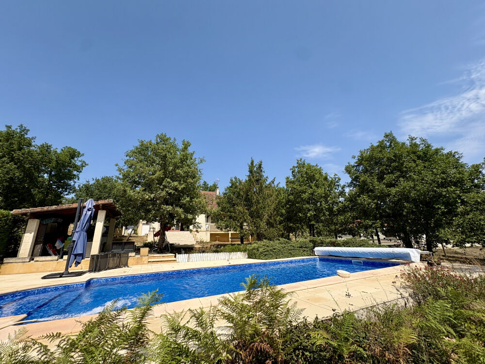 Vente Maison Maison au calme avec piscine et terrain arboré Nadaillac