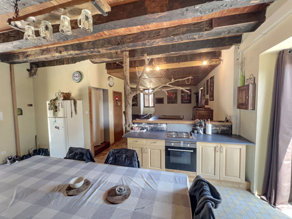 Vente Ferme CORPS DE FERME Salignac eyvigues