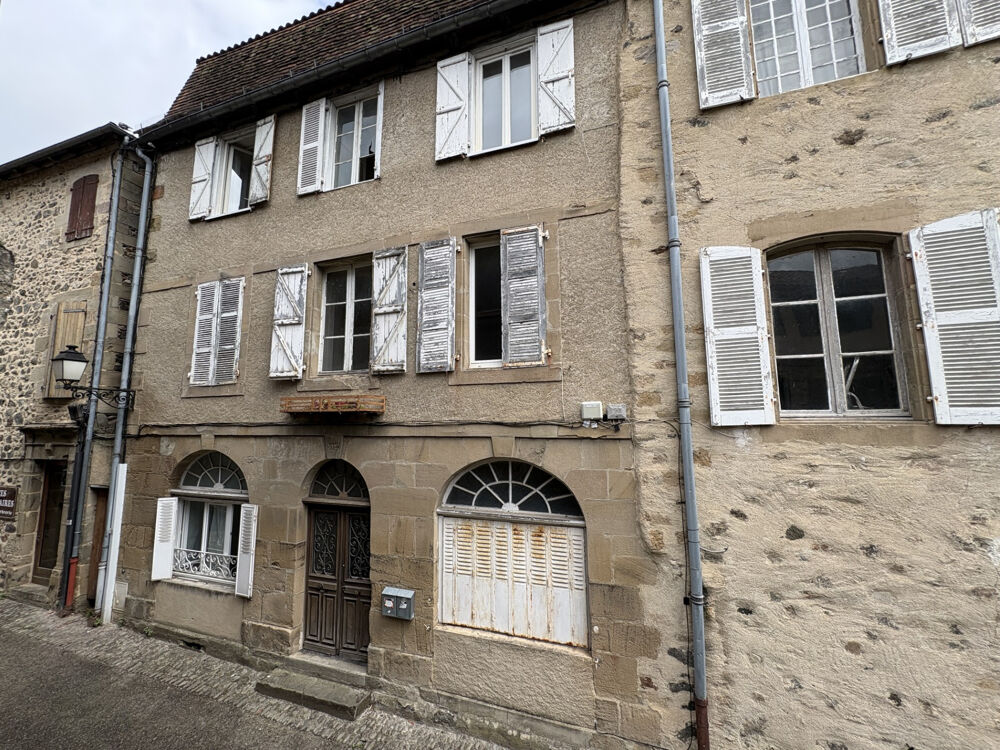 IMMEUBLE DE RAPPORT AU COEUR DE BEAULIEU SUR DORDOGNE