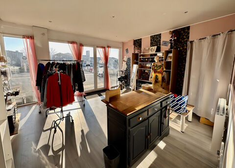 &Agrave; SAISIR   DROIT AU BAIL 10000� -'EMPLACEMENT No1' 450 46300 Gourdon